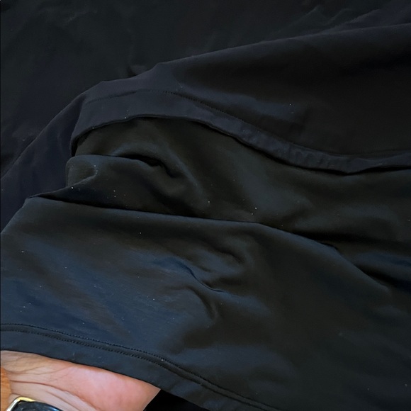 lululemon athletica Black Short Sleeve Tee - Picture 5 of 5